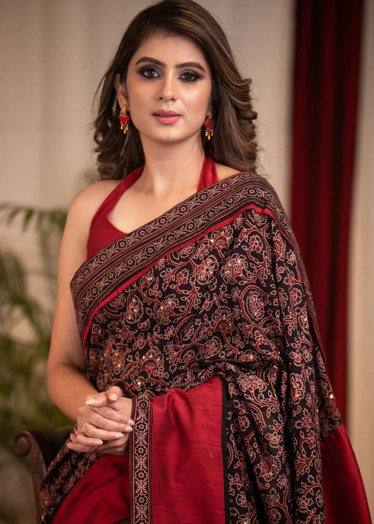 Red Stylish Ajrakh Printed Saree with Unstitched Blouse Piece
