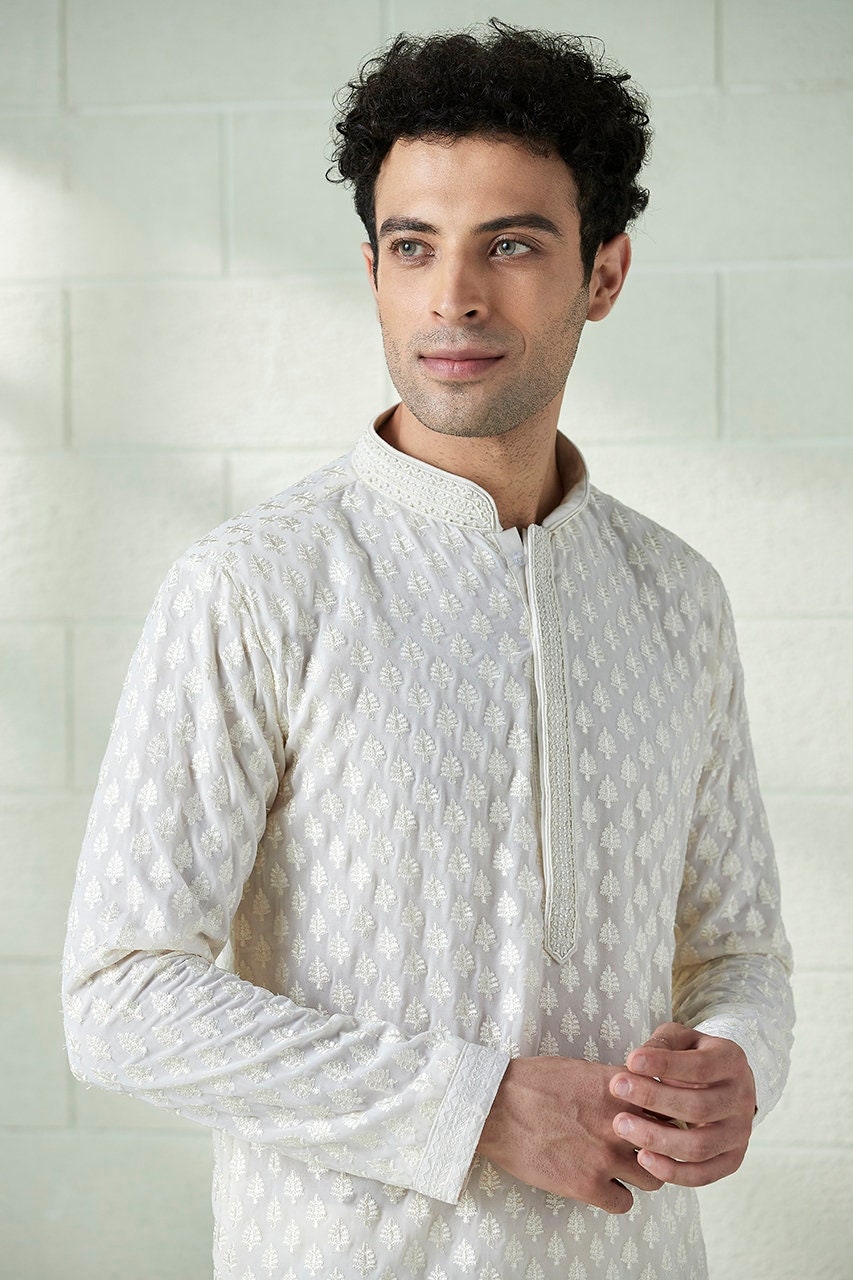 Handmade Mens Georgette embroidery kurta churidar set for indian wedding wear.