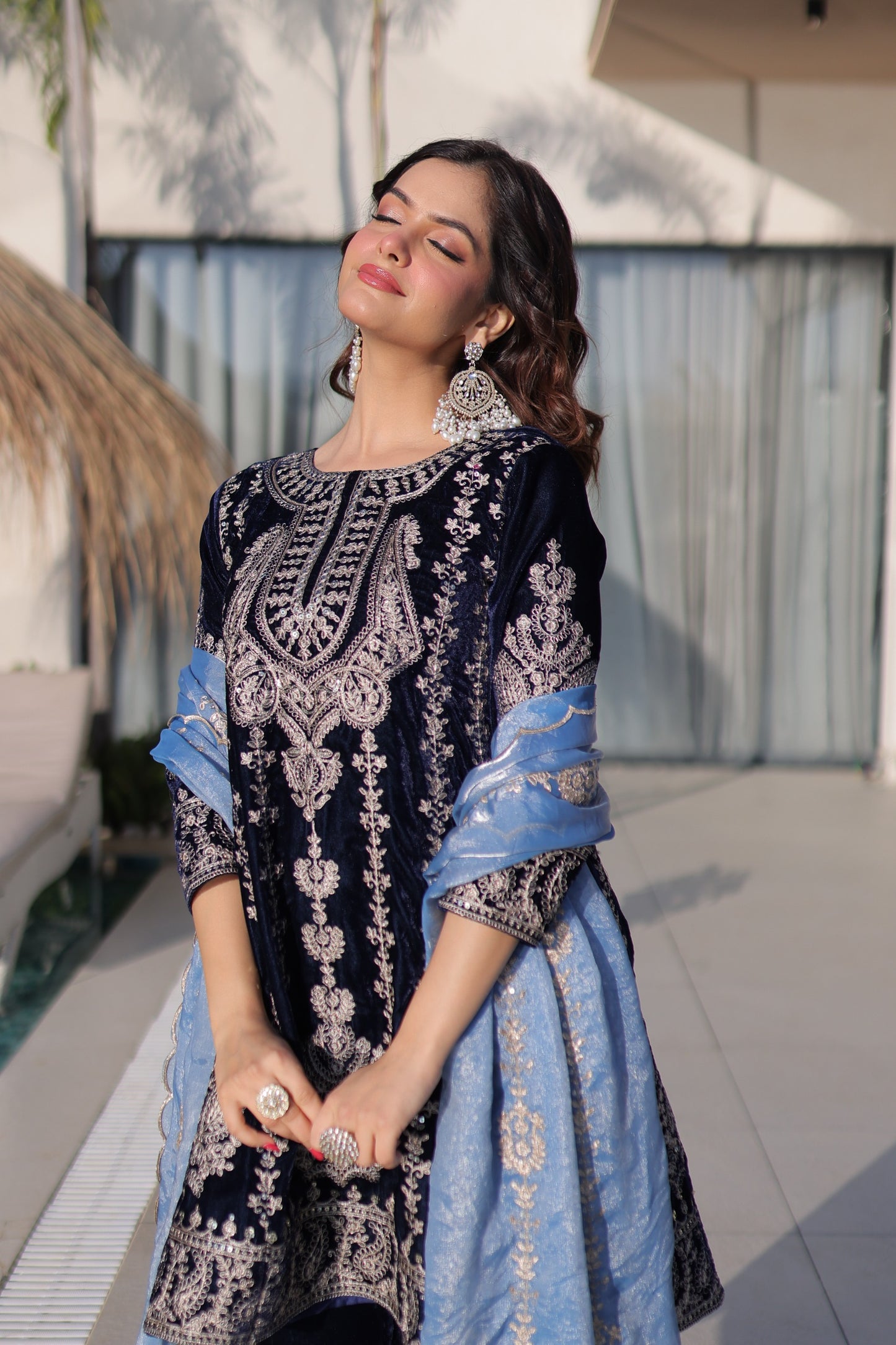 Women’s 9000 Velvet Zari Embroidered Kurta Pant Set with Dupatta