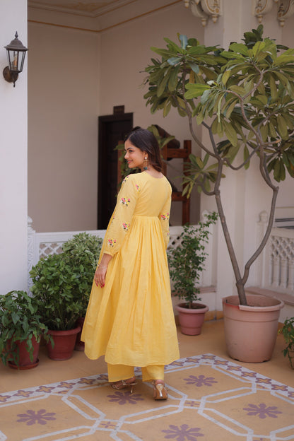 Women’s Cotton Embroidered Kurti Pant Set