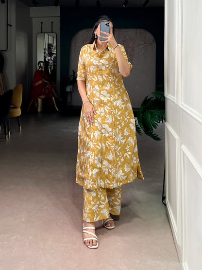 P.V. Chanderi Kurti Pant Set with Floral Print & Foil Work