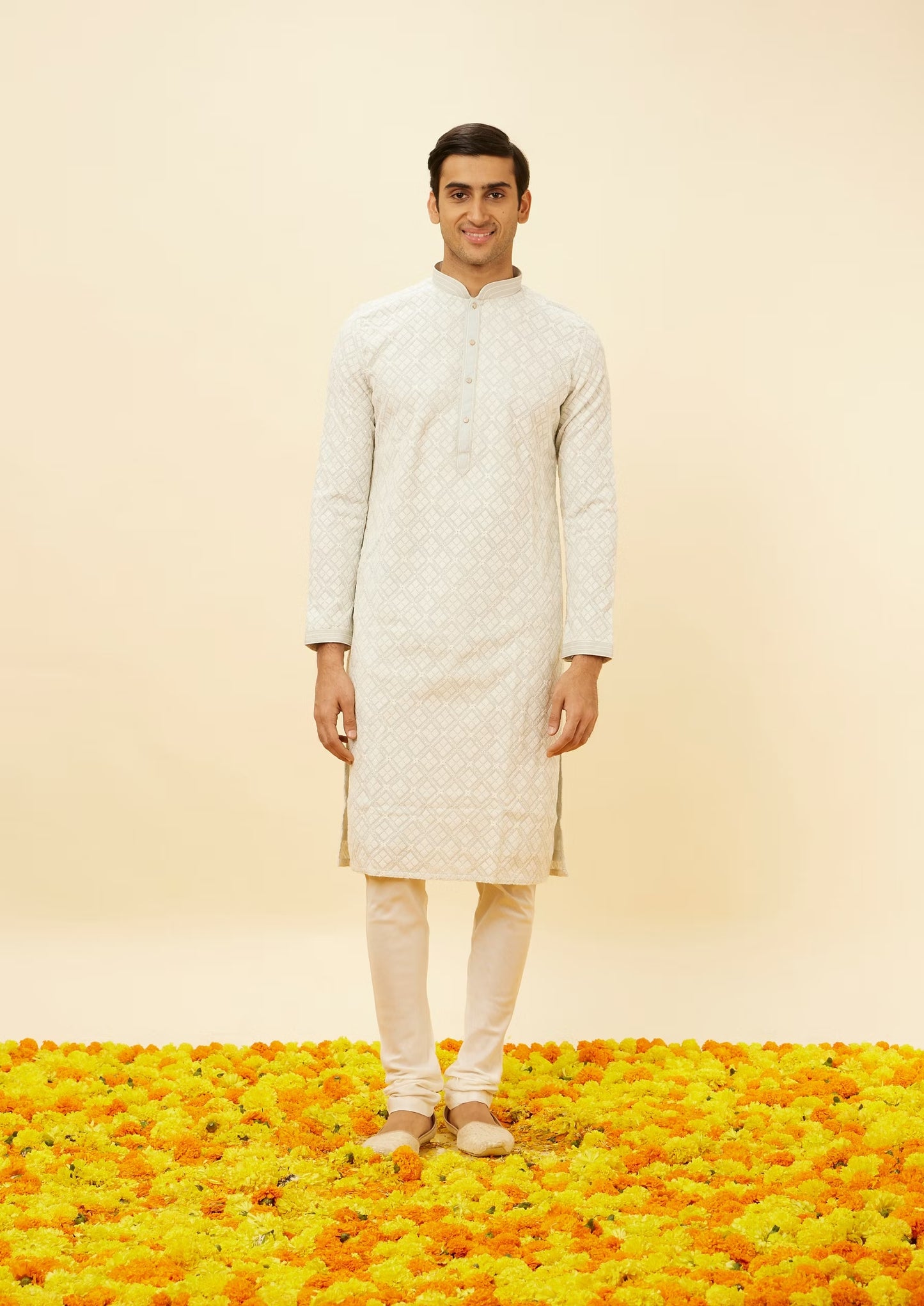 Handmade Mens Embroidery Kurta Pajama Set: Indian Wedding Wear