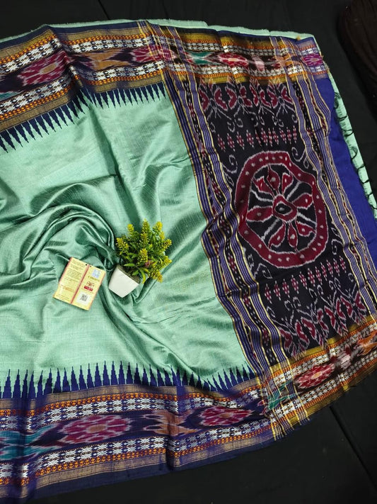 Pochampally Ikkat Pattu Silk Saree