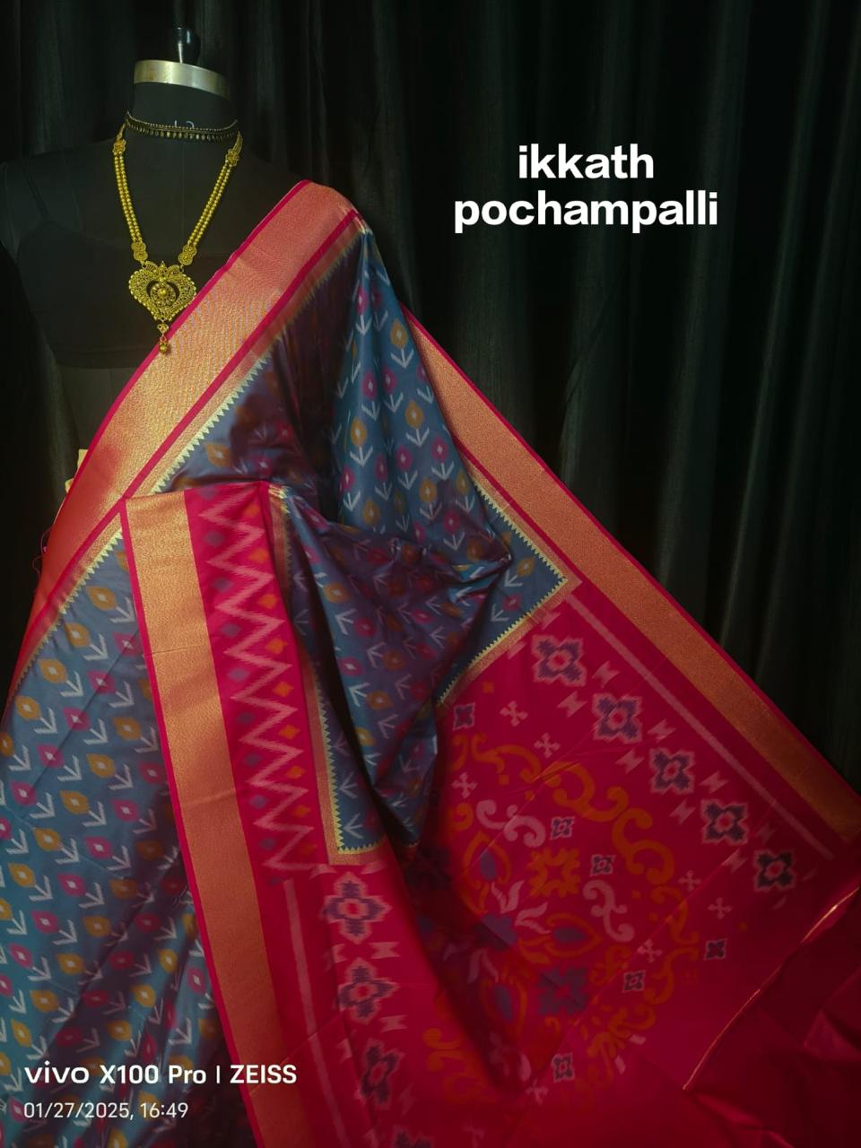 Pochampally Ikkat Pattu Silk Saree