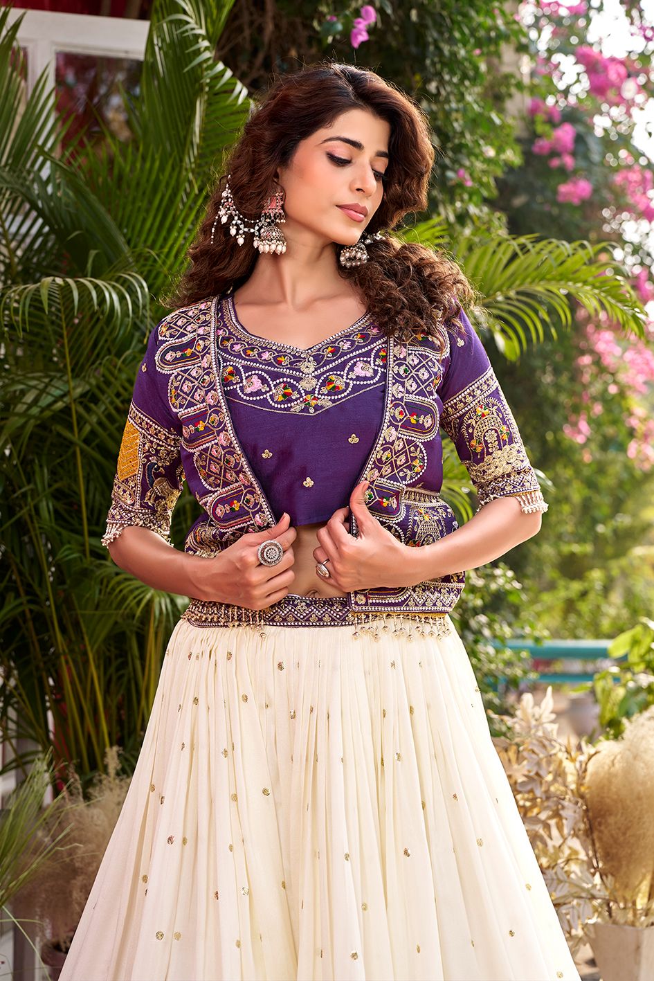 Pure Vichitra Lehenga Choli Set with Koti – Heavy Thread Embroidery Work