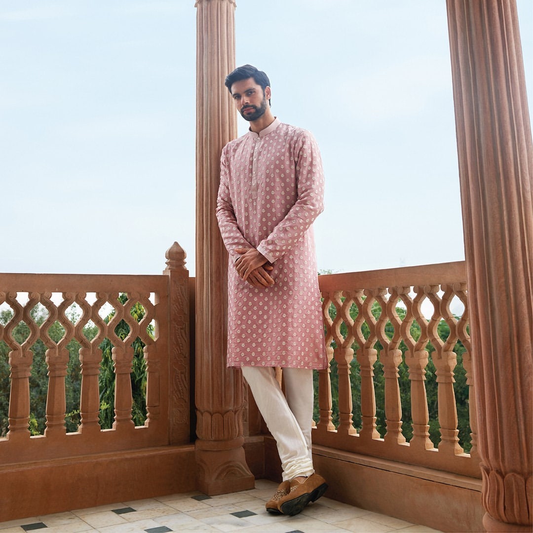 Men's Raw silk embroidery Kurta Pajama Set: Indian Wedding Ethnic Wear