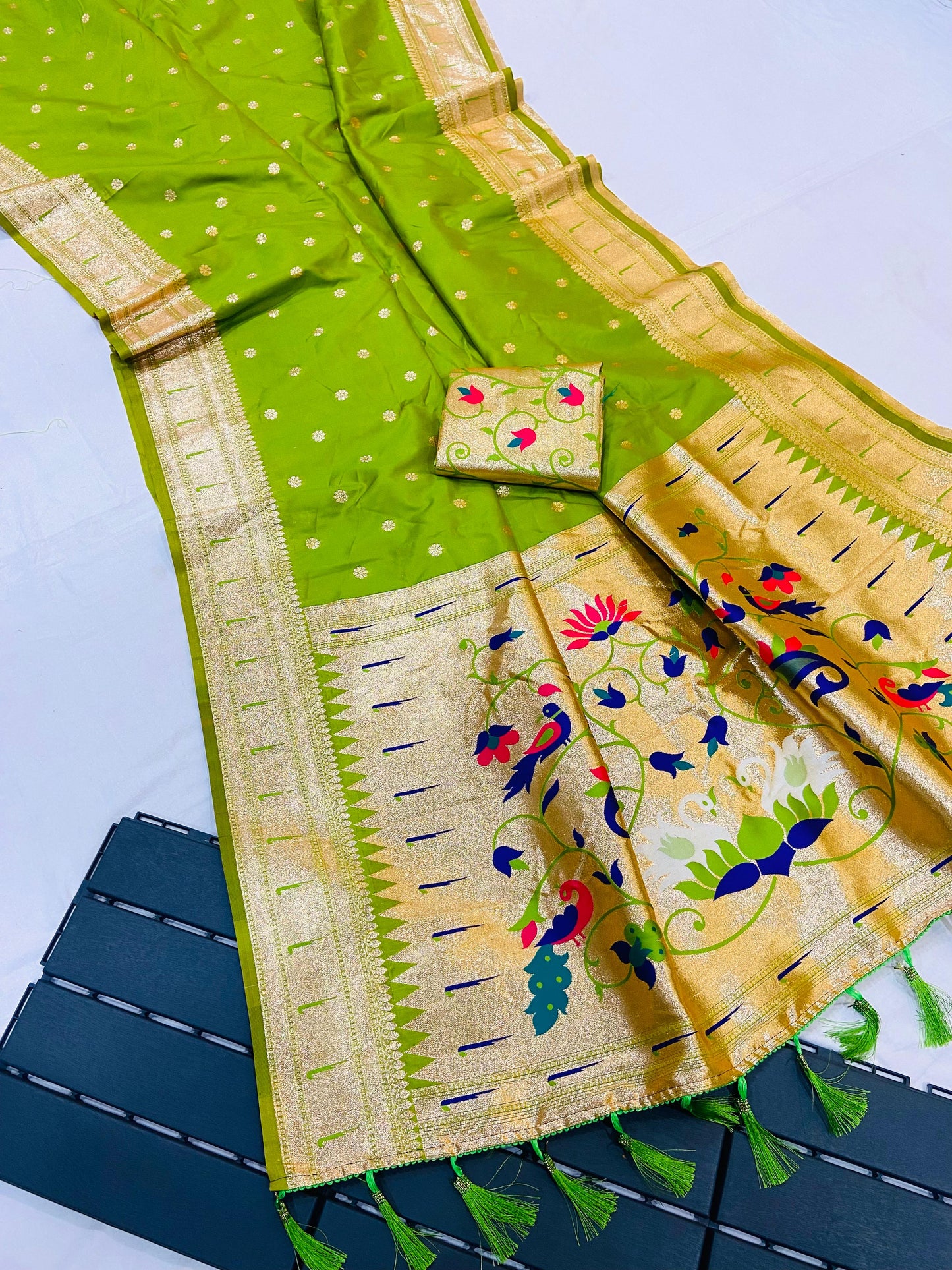 Pure Banarasi Paithani Pallu Saree with All Over Butti Design & Meena Weaving Work, Premium Designer Silk Saree with Full Weaving Blouse